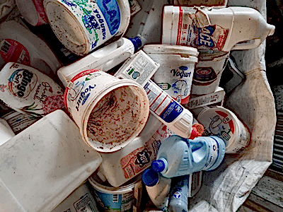 Hurda Plastik, Plastik Çapak, Plastik Granül, Hurda Bidon, Hurda Kasa, Hurda Yoğurt Kapları, Hurda Deterjan Kapları, Karışık Kırkambar Plastik, Presli Hurda Plastik, Mavi Kapak ve Hurda Tampon,Plastik Çapak Alım ve Satımı,Plastik Granül Alım ve Satımı,Pet Alım ve Satımı,Plastik Hurda Alım ve Satımı